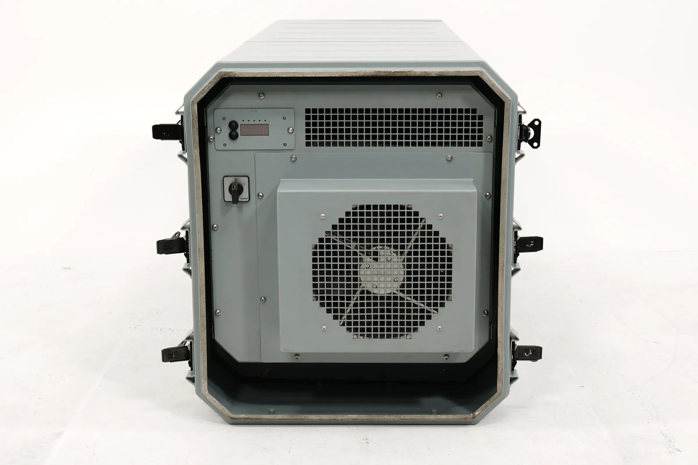 ACP20 from its cooling end