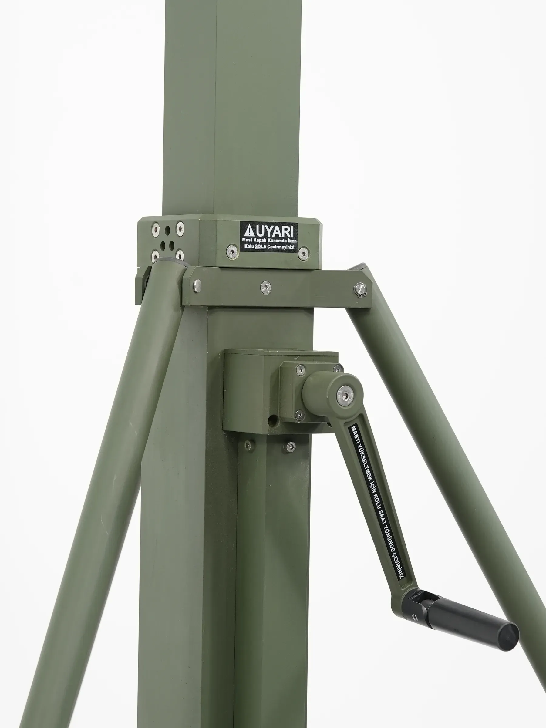 The crank folded down along the leg