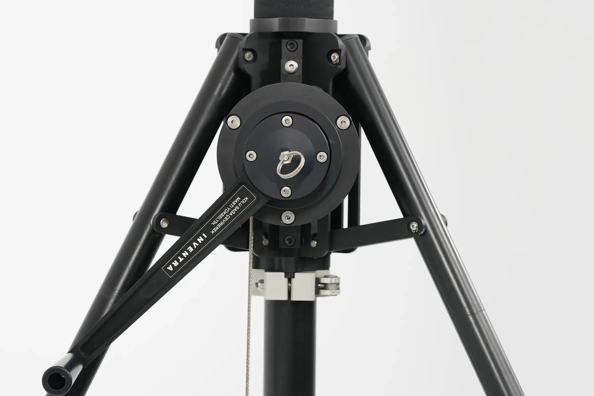 The winch plate between the legs