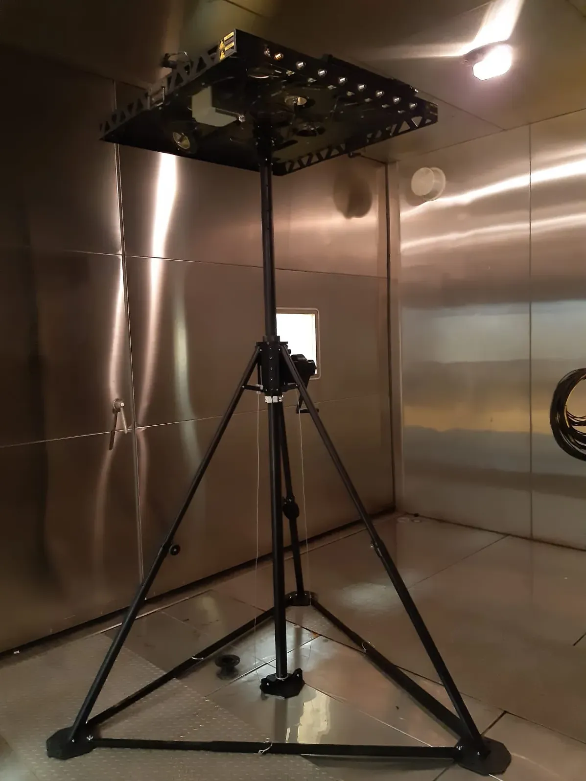 MMT10 in the metal-lined test chamber