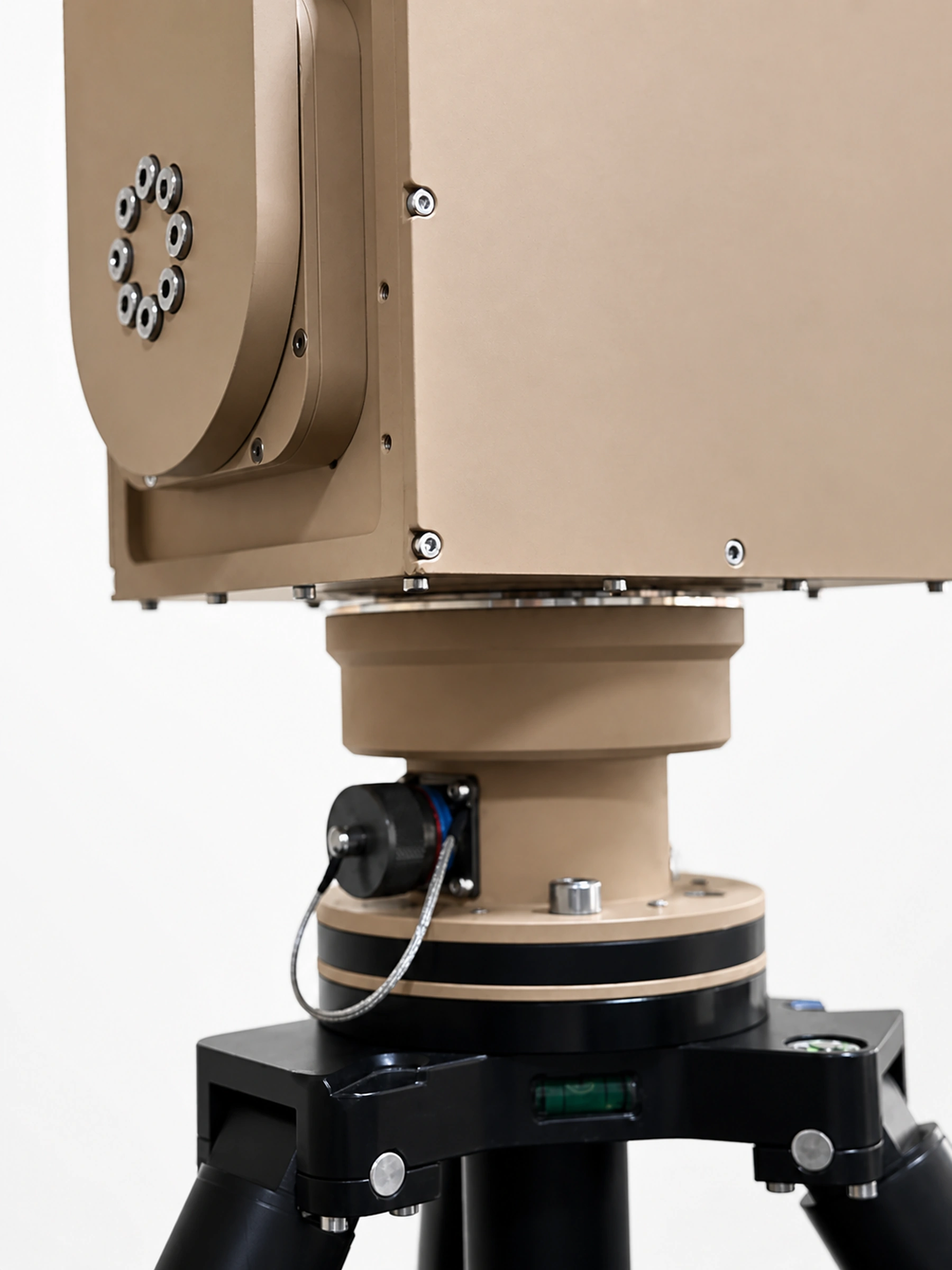 The PED08 pan pillar on the tripod head