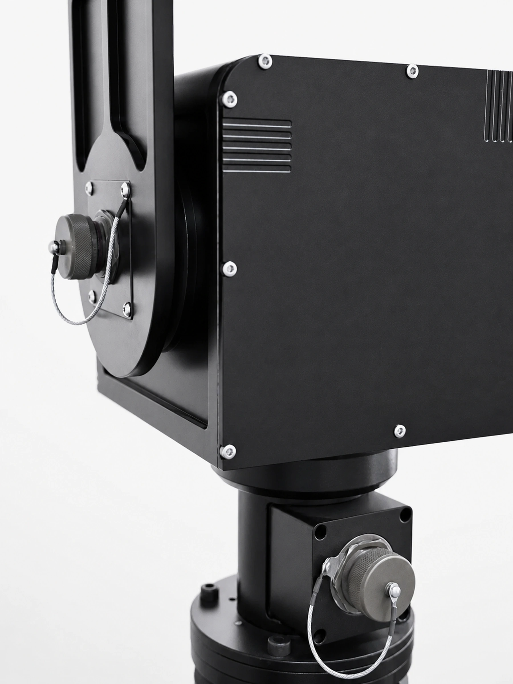 The side connector on the PED10