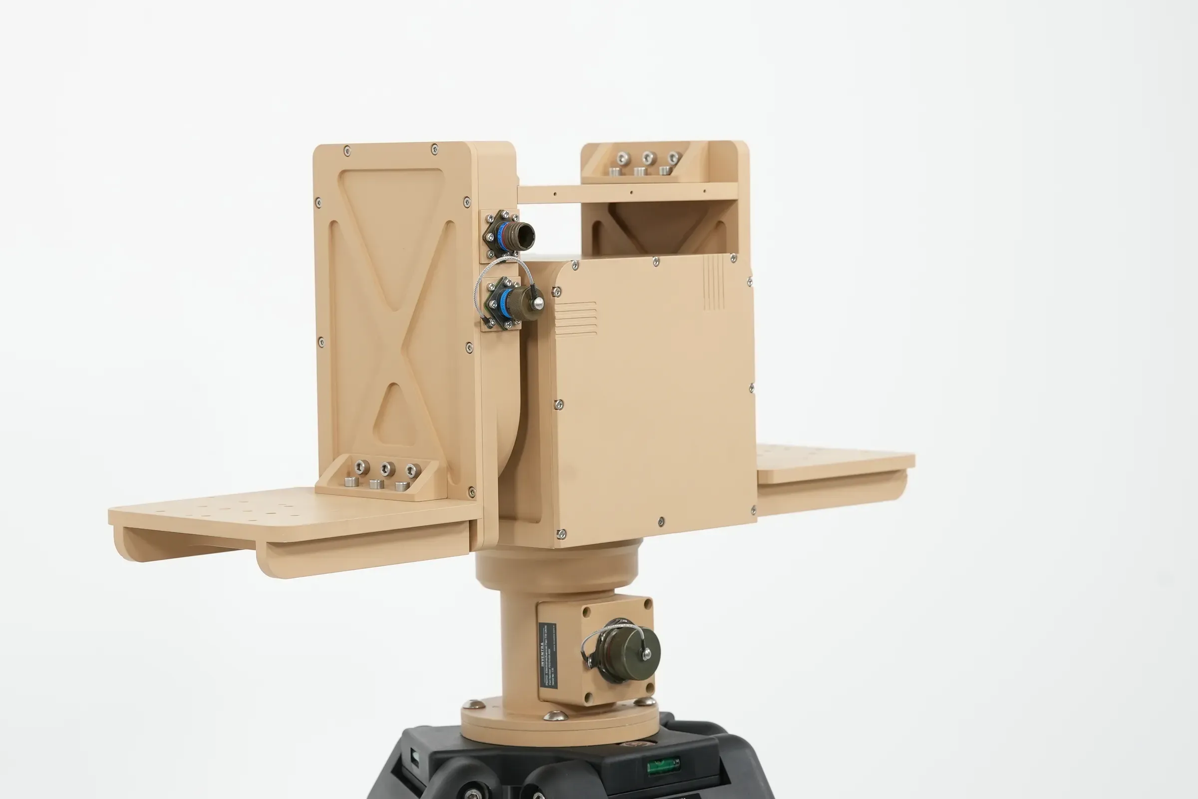 PED10 with its shelf and connector plate