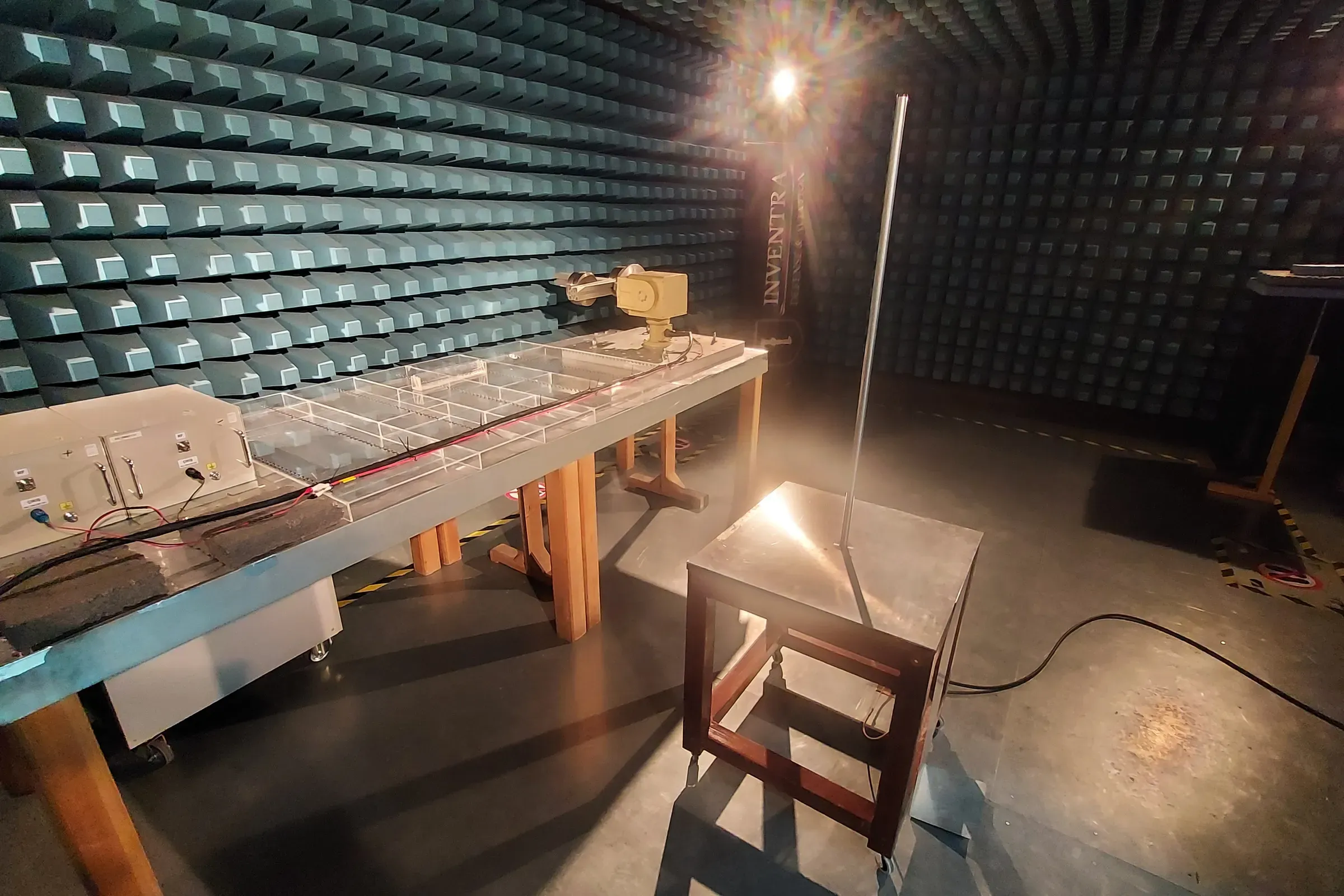 The same chamber from the far end