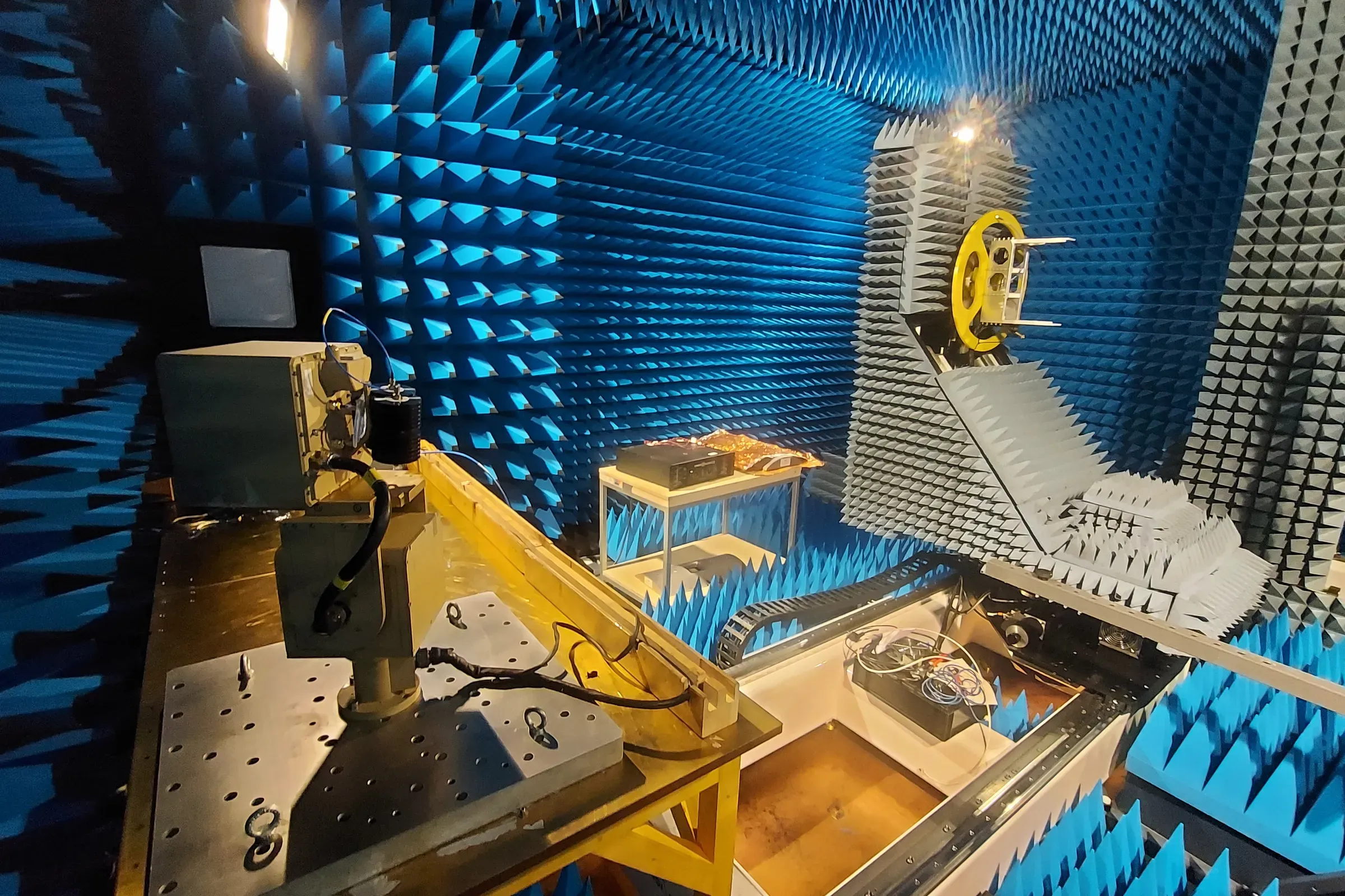 The test rig: PED10, fixtures and a ring antenna