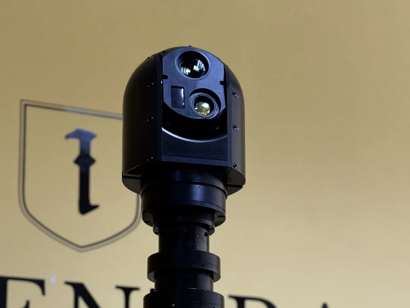 Gimbal mounted on a MES01 mast, giving height and scale