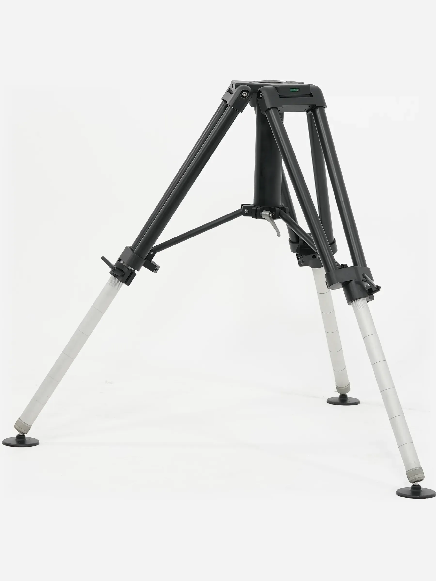 TMH10 with its legs at their working angle